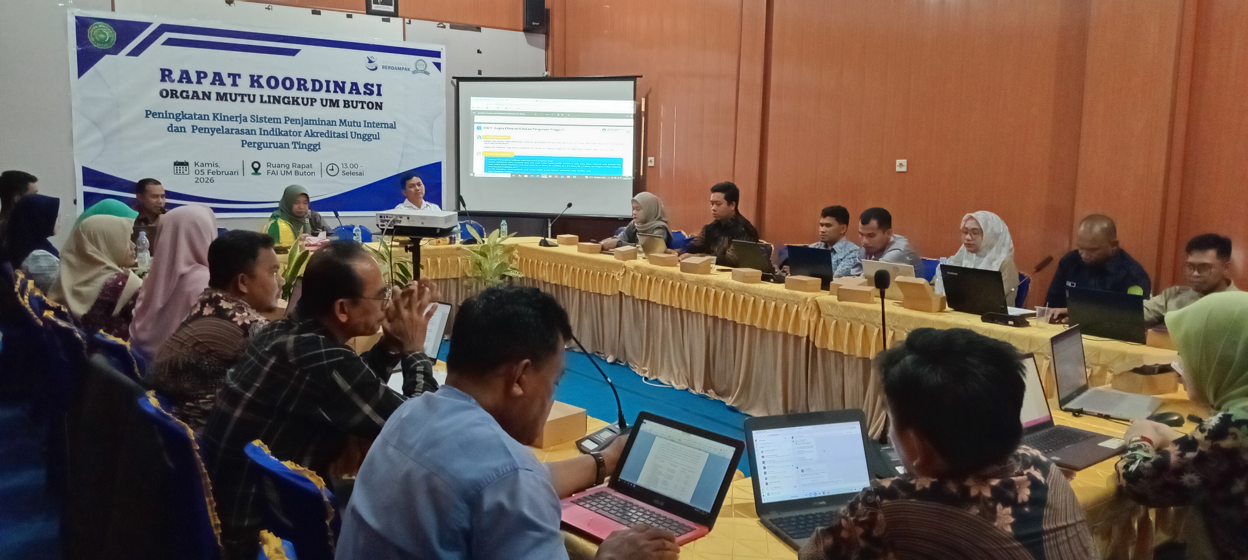 Lembaga Penjaminan Mutu Mengadakan Rapat Koordinasi  Organ Mutu Lingkup Universitas Muhammadiyah Buton dengan Tema :  Meningkatkan Mutu Pendidikan Tinggi Melalui Penguatan Sistem Penjaminan Mutu Internal (SPMI) dan Penyelarasan Indikator Akreditasi Unggul