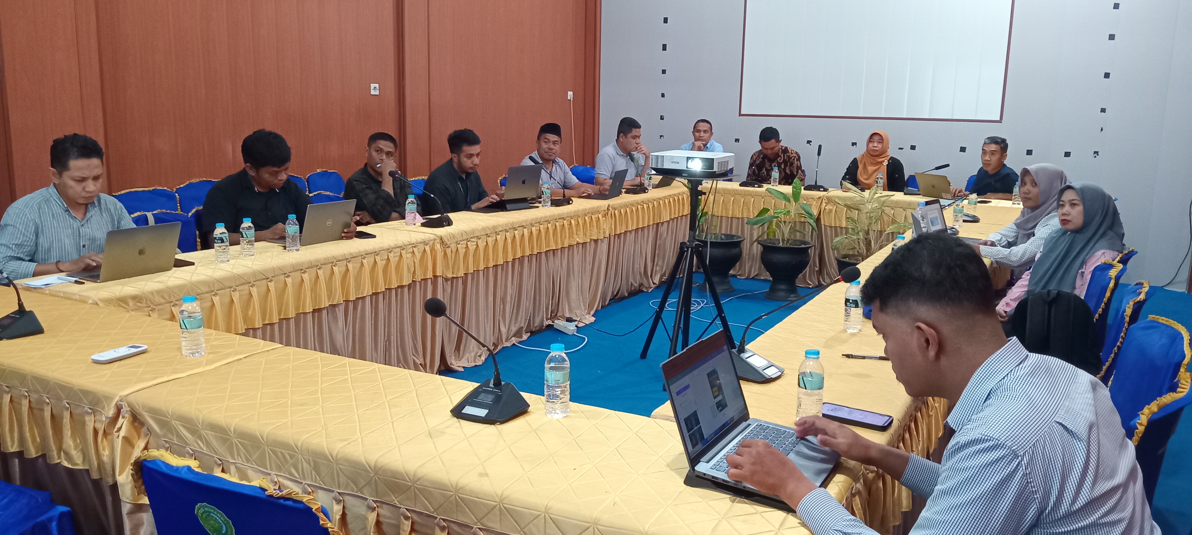 Lembaga Penjaminan Mutu Hadiri Rapat Finalisasi Presentasi FED Program Studi Ilmu Komunikasi FISIP UM Buton